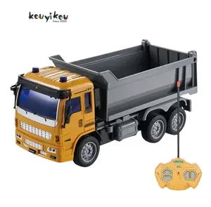 Huina-Juego de vehículos de ingeniería de 2,4 Ghz, camión de Metal de juguete con luces, sonidos, jcb, estantes de exhibición