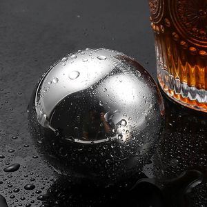 Vòng <span class=keywords><strong>Ice</strong></span> <span class=keywords><strong>Cubes</strong></span> 30-60Mm Đường Kính Sphere <span class=keywords><strong>Whiskey</strong></span> <span class=keywords><strong>Ice</strong></span> Balls Tái Sử Dụng Kim Loại Thép Không Gỉ Kim Loại Nước Giải Khát Lạnh Đá Nhà Máy - Product Image 3