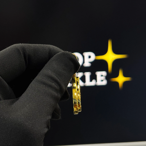 Pendentif personnalisé fait main avec pierres Moissanite serties, bijou streetwear hip-hop personnalisé, collier, breloque, cadeau - Product Image 1