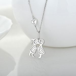 YILUN <span class=keywords><strong>Collana</strong></span> <span class=keywords><strong>con</strong></span> Ciondolo a Due Ragazze in Argento Sterling 925 Placcato Rodio, Gioiello Impermeabile per Amicizia e Sorellanza - Product Image 3