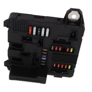 Caja de Fusibles del Motor Renault Megane Scenic 2 8200306032 8200306033 Portafusibles - Product Image 2