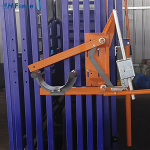 Abattoir manuel portable pour bétail : Conception à glissière thermolaquée, relocalisation facile pour les systèmes d'élevage en rotation - Product Image 2