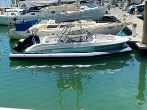 Yate Deportivo de Fibra de Vidrio L620 para 10 Personas, 20 pies, con Doble Motor Fuera de Borda de 150HP, Construcción Soldada, para <span class=keywords><strong>Crucero</strong></span> y Wake Surfing - Product Image 1