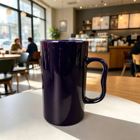 Mug à café en céramique noir mat de 600 ml avec logo personnalisé OEM, vente en gros, grande tasse de 20 oz avec poignée ondulée, cadeau de bureau