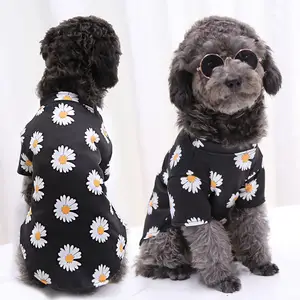 Женская футболка для собак