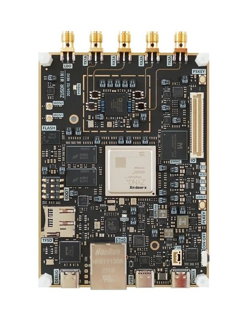 SDR Software-Defined Radio AD9361 ZUSDR MINI Development Board Kit Communication FMCOMMS3 Replacement