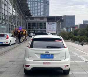 Venta al por Mayor de <span class=keywords><strong>Ford</strong></span> <span class=keywords><strong>Focus</strong></span> <span class=keywords><strong>2016</strong></span> <span class=keywords><strong>Usado</strong></span>, Automático, Asientos de Tela, Cámara Trasera, Volante a la Izquierda, <span class=keywords><strong>Precio</strong></span> Bajo, Familiar - Product Image 4