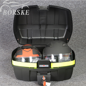 <span class=keywords><strong>Valise</strong></span> de <span class=keywords><strong>Moto</strong></span> Scooter Top Case 47 Lt Universel Plaque Adaptable Bagage <span class=keywords><strong>Valise</strong></span> Noir - Product Image 2