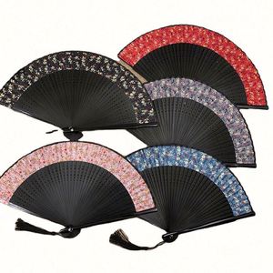 Abanico de mano de bambú y madera para mujer, artesanal, clásico, tradicional, tallado, venta al por mayor - Product Image 1