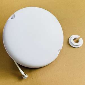 Antena de Señal Interior SISO Multibanda 4G 5G de 698-3800 MHz para Montaje en Techo con Intermodulación <span class=keywords><strong>IM3</strong></span> de 2 W y 140 dBc - Product Image 1