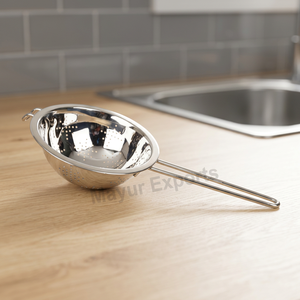 Passoire en acier inoxydable avec long manche, égouttoir durable pour la cuisine - Product Image 2