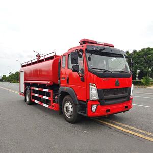Sinotruk Howo 4x2 Tanque <span class=keywords><strong>de</strong></span> agua Camión <span class=keywords><strong>de</strong></span> <span class=keywords><strong>bomberos</strong></span> 8CBM Diesel Camión <span class=keywords><strong>de</strong></span> rescate <span class=keywords><strong>de</strong></span> lucha contra incendios para rescate forestal - Product Image 2