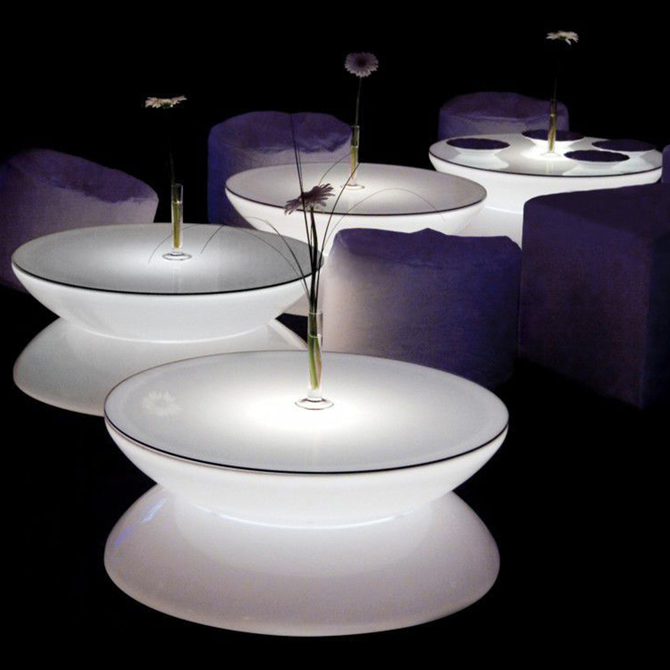 Перезаряжаемый на батарейках IP65 водонепроницаемая светодиодная уличная мебель светящийся пластиковый круглый стол для продажи