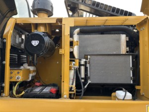 Excavadora de cadenas Caterpillar 320D2L usada de alta calidad, 20 toneladas, bomba hidráulica original japonesa, en venta a bajo precio. - Product Image 4