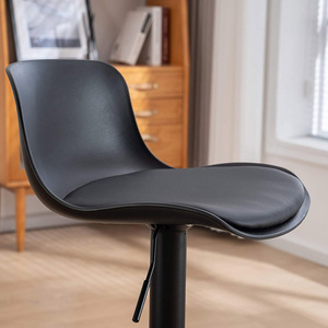 Tabouret <span class=keywords><strong>de</strong></span> <span class=keywords><strong>bar</strong></span> moderne en plastique <span class=keywords><strong>noir</strong></span> avec dossier, hauteur réglable, pivotant, avec repose-pieds pour îlot <span class=keywords><strong>de</strong></span> cuisine, pub, café, comptoir <span class=keywords><strong>de</strong></span> <span class=keywords><strong>bar</strong></span> - Product Image 6