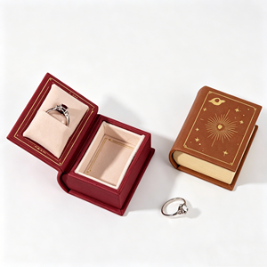 Cajas de joyería de cuero PU con forma de libro, al por mayor, con estampado de estrellas y luna celestiales en dorado, forro de terciopelo, para guardar anillos, collares y pendientes. - Product Image 3
