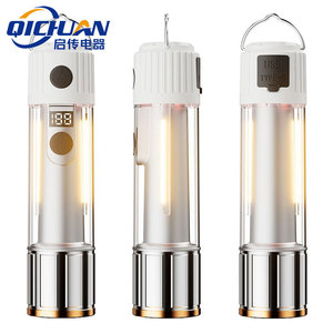 ไฟฉายซูมดิจิตอล Qichuan พร้อมจอแสดงผล แบตเตอรี่ 1800mAh ชาร์จผ่าน USB ไฟ LED สำหรับตั้งแคมป์ แสงสูง ใช้งานได้นาน - Product Image 1