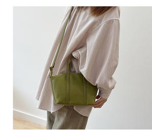 <span class=keywords><strong>Sac</strong></span> à bandoulière en cuir véritable pour femme / <span class=keywords><strong>Sac</strong></span> bandoulière / <span class=keywords><strong>Sac</strong></span> à main de style littéraire / <span class=keywords><strong>Sac</strong></span> souple - Product Image 6