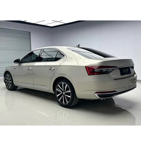 <span class=keywords><strong>Skoda</strong></span> Superb 2022 DSG hybride à essence haute performance transmission automatique de voitures d'occasion en provenance de Chine - Product Image 5