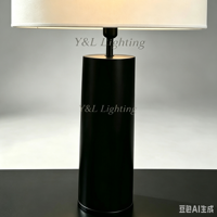 Lampe de table LED E26 en laiton massif à motif enroulé, design moderne, flexible, simple et luxueux, pour une lumière réglable et protectrice des yeux, idéale pour l'intérieur