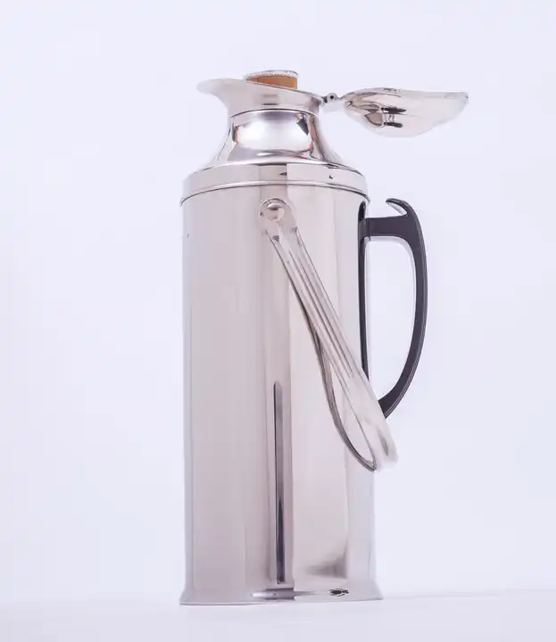 2 liter silver eagle-shaped liquid flask