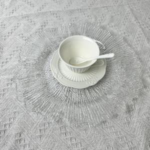 Assiettes de présentation en plastique transparent à bord doré pour le dîner de mariage Vente en gros <span class=keywords><strong>pas</strong></span> <span class=keywords><strong>cher</strong></span> - Product Image 4