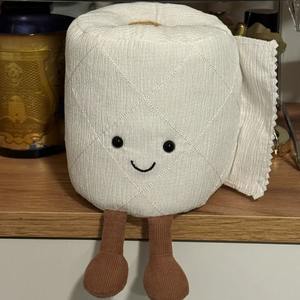 Peluche en forme de rouleau de <span class=keywords><strong>papier</strong></span> <span class=keywords><strong>toilette</strong></span>, décoration amusante pour salle de bain, poupée en peluche à suspendre, cadeau fantaisie style Jellycat - Product Image 3