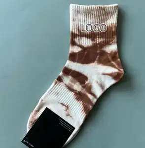 Factory Direct Pure Cotton Socks Breathable Custom Logo Socks Free Sample Grip Sports Men Socks