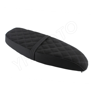 Siège Sitzbank en cuir synthétique à double motif diamant pour Simson S51 S50 S60 S70 S80 - Product Image 3