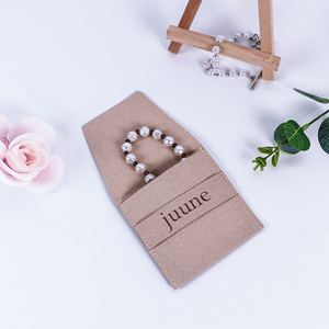 Pochettes en daim de luxe personnalisées avec logo UP RUNNING pour bijoux, bracelets, colliers, bagues, emballages, enveloppes, sacs cadeaux - Product Image 4
