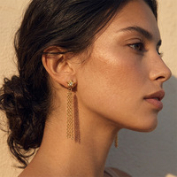 Boucles d'oreilles clous Gaovo Niche Design Star CZ à pampilles pour femmes, tendance, en acier inoxydable plaqué or 18 carats, bijoux d'oreille haut de gamme, vente en gros
