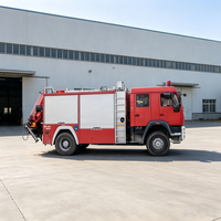 Nouveau camion de pompiers de sauvetage haute capacité 15T, réservoir d'eau 5001-7000L, diesel 4x2, pompe haute pression pour opérations de lutte contre les incendies