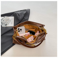 Sac à bandoulière plissé nuage pour femme, grande capacité, étanche, avec bouton, personnalisable, pour la mode