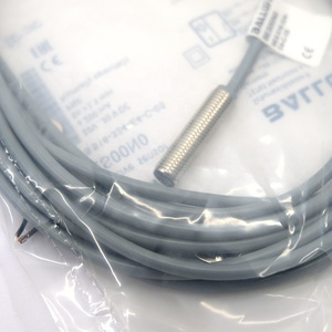 Capteur inductif BALLUFF BES00N0 BES 516-324-E4-C-05, interrupteur de proximité, câble de connexion pour automatisation - Product Image 4