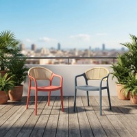 Chaise d'hôtel empilable en plastique PP pour restaurant extérieur, chaise de salle à manger en polypropylène