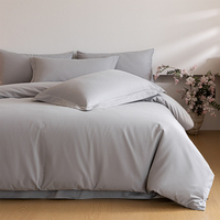 Parure de lit 4 pièces en pur coton, tissage mat respirant et lisse, confort optimal pour appartement familial moderne, idéal pour toutes les saisons
