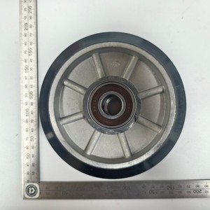 Galet <span class=keywords><strong>de</strong></span> guidage fiable pour ascenseur EA18359 L=32mm RG150 150mm - Product Image 3