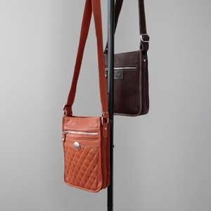 Sac à bandoulière universitaire en cuir véritable avec fermeture éclair à prix raisonnable - Product Image 5