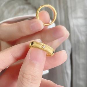 แหวนทอง 18K สไตล์พระราชวังย้อนยุค เงินแท้ S925 ชุบโรเดียม รูปดาว ประดับพลอย ดีไซน์เฉพาะตัว - Product Image 1