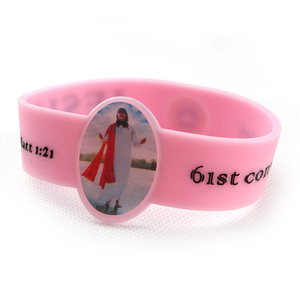Bracelets en silicone en gros, bracelets en silicone personnalisés pour le basketball - Product Image 1