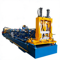 Machine de formage de poutrelles en acier Omega, machine à cintrer le tôle ondulée, profilatrice CNC PLC haute productivité pour poutrelles C et Z