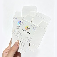 Boîte d'emballage personnalisée pour flacons, logo personnalisé, holographique, laser, brillant/mat, laminé, gaufrage UV, pliable, ensemble de 2 flacons de 3 ml/10 ml
