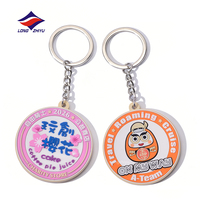 Porte-clés en caoutchouc 2D avec logo, design d'usine Longzhiyu (20 ans d'expérience), porte-clés mignon anime Kawaii, porte-clés personnage d'animation 2D, poupée porte-clés