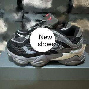 Nuove <span class=keywords><strong>Scarpe</strong></span> da Corsa Multifunzionali di Lusso 2026 di Alta Qualità, <span class=keywords><strong>Scarpe</strong></span> Casual Classiche Retrò di Design alla Moda per Ragazzi e Ragazze - Product Image 6