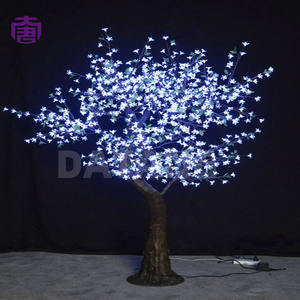 Árbol de Luz LED Radiante con Flores de Cerezo y Pétalos Vívidos para Decoración de Jardines, Parques, Plazas y Festivales - Product Image 6