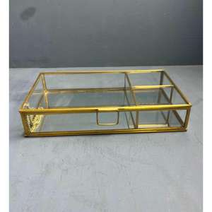 Caja de Joyería Decorativa Hecha con Latón y Vidrio/Espejo, Utilizada para Exhibición y Almacenamiento de Joyas, Proveedor de la India - Product Image 3