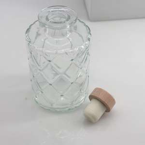 Vases en verre transparent pour centres <span class=keywords><strong>de</strong></span> <span class=keywords><strong>table</strong></span>, vase à fleurs unique en verre, vase miniature vintage sculpté créatif pour <span class=keywords><strong>table</strong></span> - Product Image 3