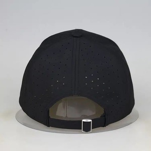 Sombrero de golf negro de 6 paneles impermeable gorra de béisbol perforada sombrero de cuerda Premium con logotipo bordado 3D personalizado para hombres - Product Image 5
