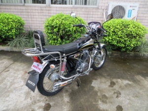 Moto classique chinoise 125cc/150cc à prix abordable, modèle de luxe CG125 - Product Image 5
