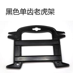 Soporte para enrollar y guardar cuerdas para exteriores, de color negro, con forma de polígono, tipo vertical, para ordenar y usar en exteriores. - Product Image 4